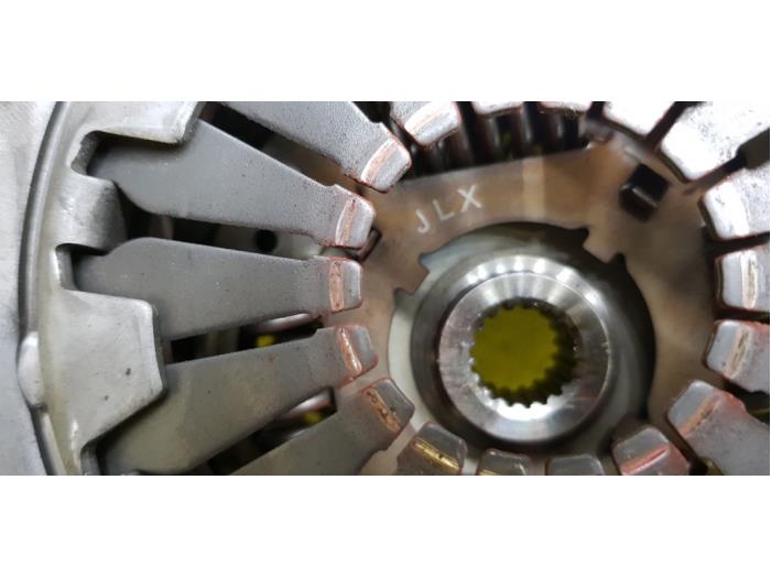 Koppelingsset (compleet) van een Daewoo Matiz  2005