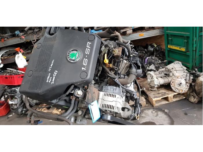 Gebruikte Motor Skoda Octavia (1U2) 1.6 GLX Prijs € 350,00 Margeregeling aangeboden door autodemontage denollen