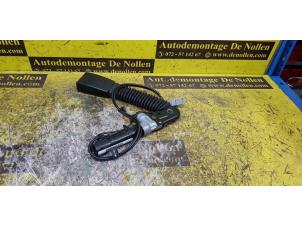 Gebruikte Gordelspanner rechts Mini Mini (R56) 1.4 16V One Prijs € 50,00 Margeregeling aangeboden door de Nollen autorecycling
