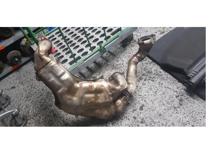 Katalysator van een Toyota GT 86 (ZN) 2.0 16V 2015