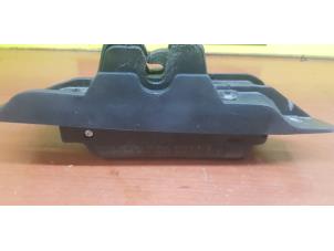 Gebruikte Slotmechaniek Achterklep Citroen C2 (JM) 1.4 Prijs € 35,00 Margeregeling aangeboden door de Nollen autorecycling