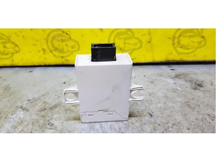 Gebruikte Module (diversen) Mini Mini Open (R57) 1.6 16V Cooper S Prijs op aanvraag aangeboden door autodemontage denollen