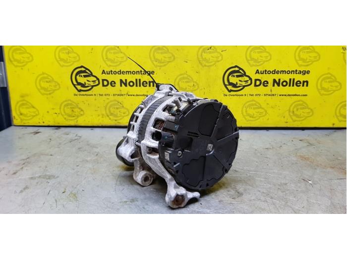 Dynamo van een BMW 5 serie (G30) 530d 3.0 TwinPower Turbo 24V 2017
