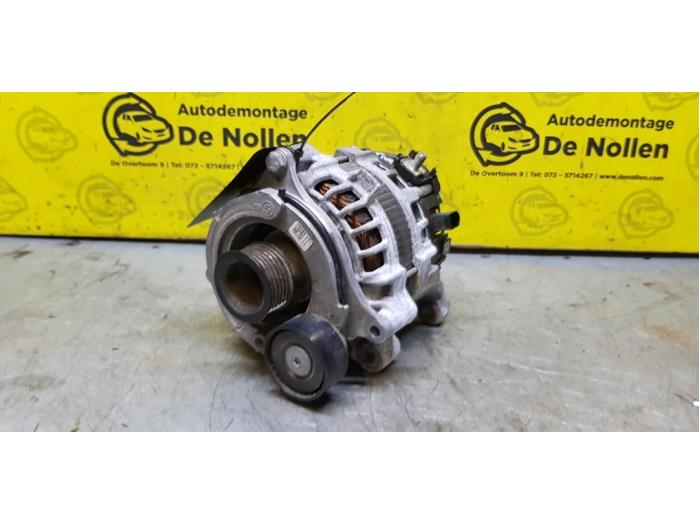 Dynamo van een BMW 5 serie (G30) 530d 3.0 TwinPower Turbo 24V 2017