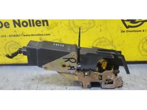 Gebruikte Deurslot Mechaniek 4Deurs rechts-achter Mitsubishi Space Star (DG) 1.9 DI-D Prijs € 35,00 Margeregeling aangeboden door de Nollen autorecycling