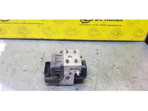 Gebruikte ABS Pomp Honda Civic (EP/EU) 1.4 16V Prijs € 75,00 Margeregeling aangeboden door de Nollen autorecycling