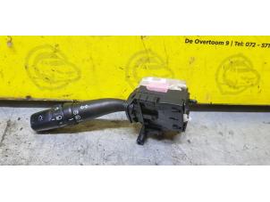 Gebruikte Licht Schakelaar Toyota Avensis Verso (M20) 2.0 D-4D 16V Prijs € 20,00 Margeregeling aangeboden door de Nollen autorecycling