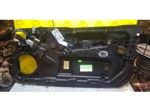 Gebruikte Ruitmechaniek 2Deurs rechts-voor Ford Fiesta 6 (JA8) 1.0 EcoBoost 12V 100 Prijs € 75,00 Margeregeling aangeboden door de Nollen autorecycling