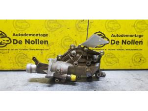 Gebruikte Thermostaathuis Renault Grand Scénic II (JM) 2.0 16V Turbo Prijs € 50,00 Margeregeling aangeboden door de Nollen autorecycling