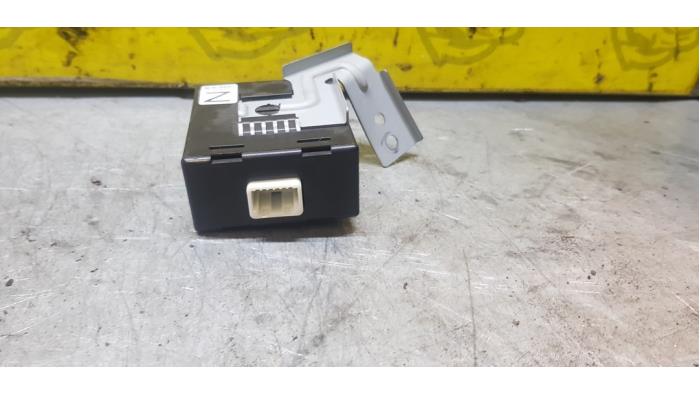 Gebruikte Sensor (overige) Nissan 370 Z (Z34A) 3.7 V6 24V Prijs € 60,50 Inclusief btw aangeboden door autodemontage denollen