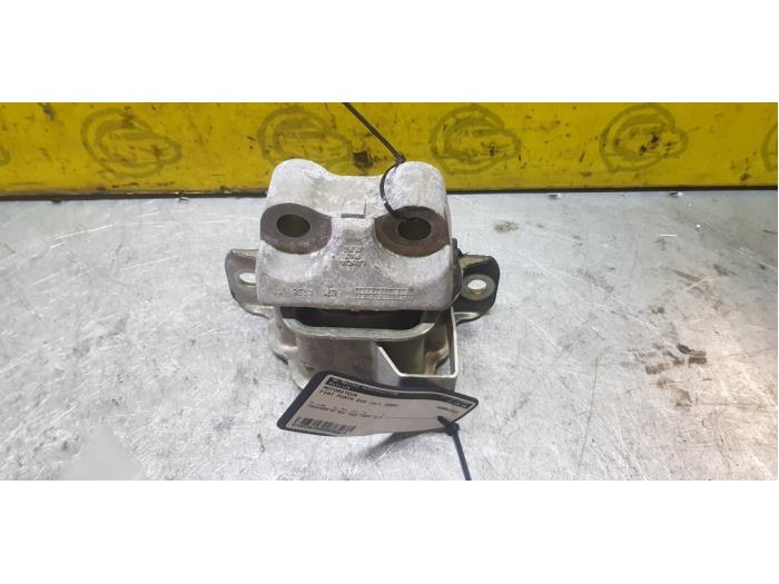 Gebruikte Motorrubber Fiat Punto Evo (199) 1.2 Euro 4 Prijs € 48,40 Inclusief btw aangeboden door autodemontage denollen