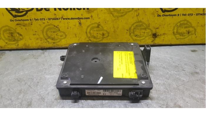 Gebruikte Computer Body Control Renault Grand Scénic III (JZ) 1.5 dCi 105 Prijs € 100,00 Margeregeling aangeboden door autodemontage denollen