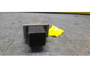 Gebruikte Koeling Module Renault Grand Scénic III (JZ) 1.5 dCi 105 Prijs € 30,00 Margeregeling aangeboden door de Nollen autorecycling