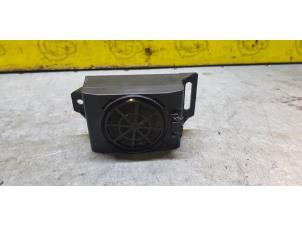 Gebruikte Alarm sirene Porsche Cayenne II (92A) 3.0 D V6 24V Prijs € 40,00 Margeregeling aangeboden door de Nollen autorecycling