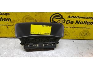 Gebruikte Display Interieur Peugeot 308 (4A/C) 1.6 HDi 16V Prijs € 42,35 Inclusief btw aangeboden door de Nollen autorecycling