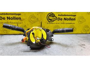 Gebruikte Combischakelaar Stuurkolom Mazda 2 (NB/NC/ND/NE) 1.25 16V Prijs € 75,00 Margeregeling aangeboden door de Nollen autorecycling