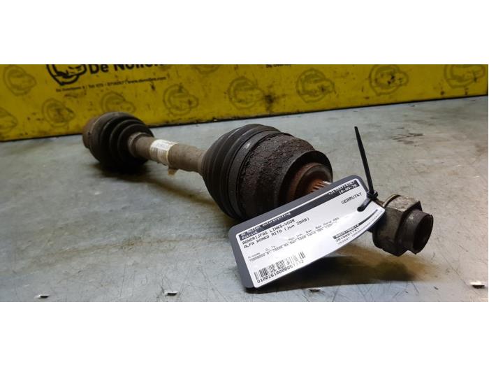 Gebruikte Steekas links-voor Alfa Romeo MiTo (955) 1.4 TB 16V Prijs € 151,25 Inclusief btw aangeboden door autodemontage denollen