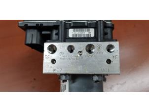 Gebruikte ABS Pomp Fiat 500 (312) 0.9 TwinAir 105 Prijs € 125,00 Margeregeling aangeboden door de Nollen autorecycling