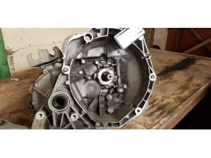 Gebruikte Versnellingsbak Alfa Romeo MiTo (955) 1.3 JTDm 16V Prijs € 500,00 Margeregeling aangeboden door de Nollen autorecycling