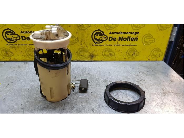 Gebruikte Tank element Pomp Nissan Almera (N16) 1.8 16V Prijs € 50,00 Margeregeling aangeboden door autodemontage denollen
