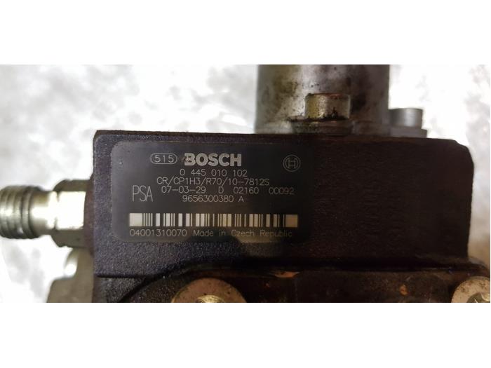 Dieselpomp van een Citroën Berlingo 1.6 Hdi 16V 90 Euro 4 2010