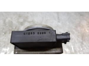 Gasklephuis van een Saab 9-3 I (YS3D) 2.0t 16V Ecopower 2002