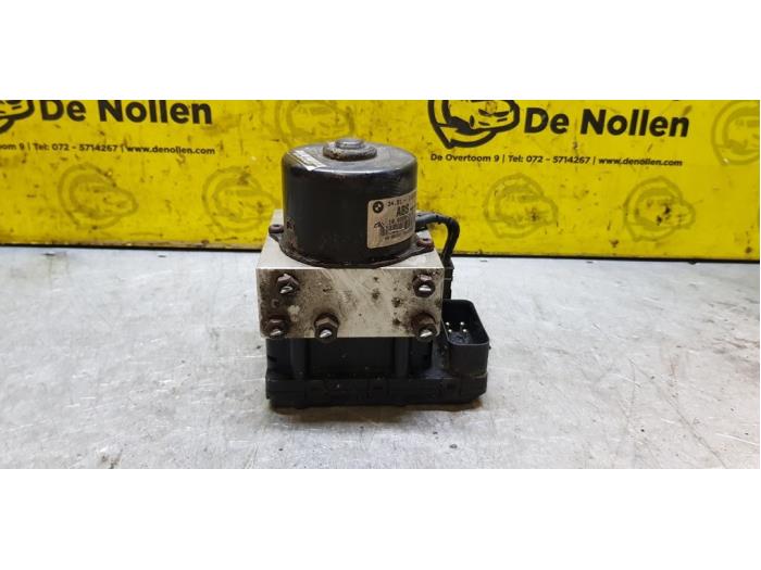 Gebruikte ABS Pomp BMW 3 serie (E36/2) 316i Prijs € 57,00 Margeregeling aangeboden door autodemontage denollen