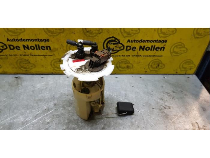Gebruikte Tank element Pomp Chevrolet Kalos (SF69) 1.4 Prijs € 40,00 Margeregeling aangeboden door autodemontage denollen