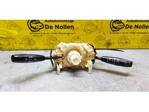 Gebruikte Combischakelaar Stuurkolom Kia Rio (DC12) 1.3 Prijs € 40,00 Margeregeling aangeboden door de Nollen autorecycling