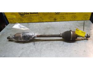 Gebruikte Aandrijfas links-voor Dacia Sandero II 1.5 dCi 90 Prijs op aanvraag aangeboden door de Nollen autorecycling