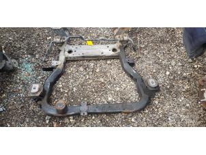 Gebruikte Subframe Volkswagen Transporter T5 2.5 TDi Prijs € 250,00 Margeregeling aangeboden door de Nollen autorecycling