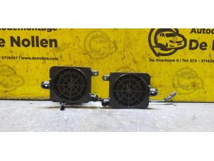 Gebruikte Speaker Mercedes ML I (163) 270 2.7 CDI 20V Prijs op aanvraag aangeboden door de Nollen autorecycling