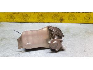 Gebruikte Oliekoeler BMW Z4 Roadster (E89) sDrive 23i 2.5 24V Prijs € 90,75 Inclusief btw aangeboden door de Nollen autorecycling