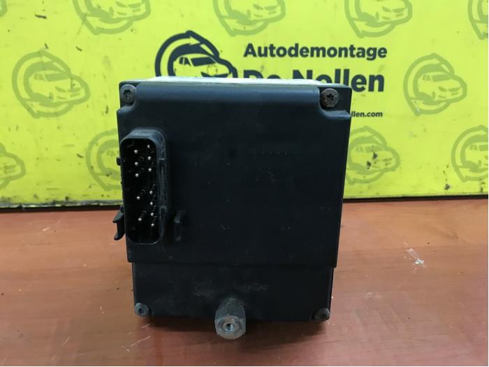 Gebruikte ABS Pomp BMW 5 serie Touring (E39) 525tds Prijs € 43,00 Margeregeling aangeboden door autodemontage denollen