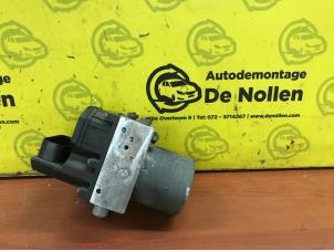 Gebruikte ABS Pomp Rover 75 2.0 V6 24V Classic Prijs € 75,00 Margeregeling aangeboden door de Nollen autorecycling