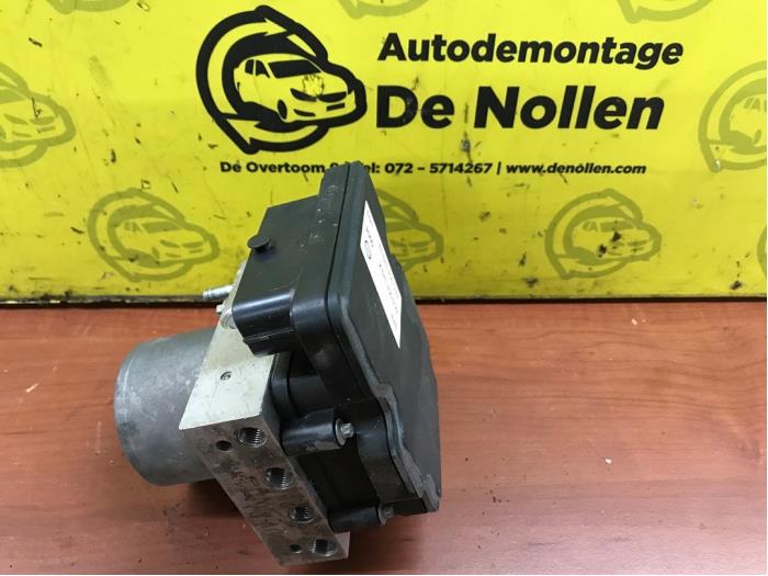 Gebruikte ABS Pomp Volkswagen Polo V (6R) 1.8 GTI 16V Prijs op aanvraag aangeboden door autodemontage denollen