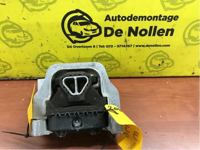 Gebruikte Motorrubber Volkswagen Polo V (6R) 1.8 GTI 16V Prijs op aanvraag aangeboden door autodemontage denollen