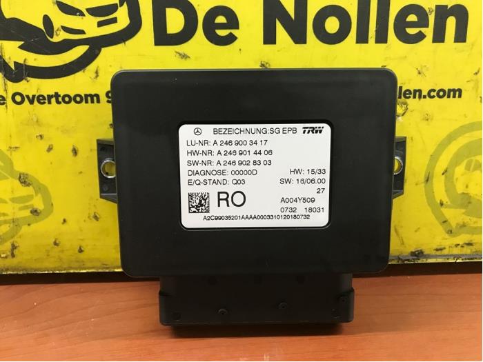 Gebruikte Computer Diversen Mercedes CLA (117.3) 2.0 CLA-45 AMG Turbo 16V Prijs € 151,25 Inclusief btw aangeboden door autodemontage denollen