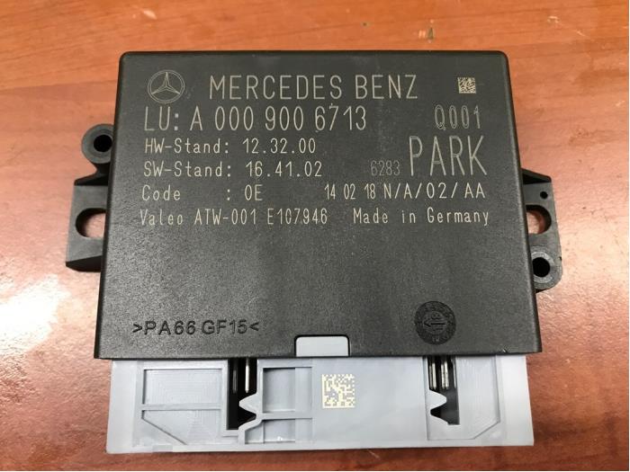 PDC Module van een Mercedes-Benz CLA (117.3) 2.0 AMG CLA-45 Turbo 16V 2018