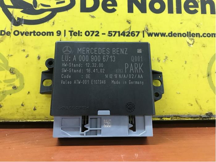 PDC Module van een Mercedes-Benz CLA (117.3) 2.0 AMG CLA-45 Turbo 16V 2018
