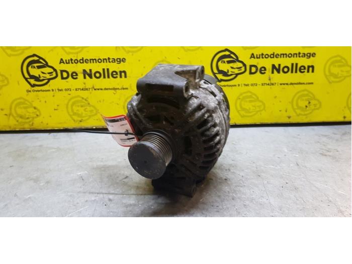 Gebruikte Dynamo Chrysler PT Cruiser 2.2 CRD 16V Prijs € 50,00 Margeregeling aangeboden door autodemontage denollen