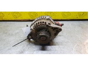 Gebruikte Dynamo Nissan Almera (N16) 1.8 16V Prijs € 40,00 Margeregeling aangeboden door de Nollen autorecycling