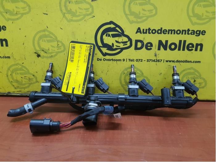 Gebruikte Common rail (Injectie) Volkswagen Golf VII Variant (AUVV) 2.0 R 4Motion 16V Prijs € 90,75 Inclusief btw aangeboden door autodemontage denollen