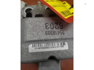 Gebruikte Motorsteun Opel Mokka/Mokka X 1.4 Turbo 16V 4x2 Prijs € 60,50 Inclusief btw aangeboden door de Nollen autorecycling