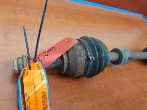 Gebruikte Homokineetas links-voor Rover 75 2.0 V6 24V Classic Prijs € 35,99 Margeregeling aangeboden door de Nollen autorecycling