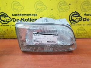 Gebruikte Koplamp rechts Toyota Starlet (EP8/NP8) 1.3 Friend,XLi 12V Prijs € 25,00 Margeregeling aangeboden door de Nollen autorecycling