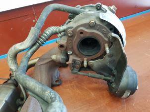 Turbo van een Toyota Corolla Verso (R10/11) 2.2 D-4D 16V 2008