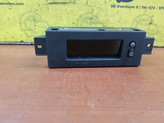 Gebruikte Display Interieur Opel Corsa D 1.6i OPC 16V Turbo Prijs op aanvraag aangeboden door autodemontage denollen