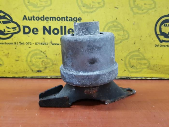 Gebruikte Motorrubber Volkswagen Transporter T6 2.0 TDI DRF Prijs € 24,20 Inclusief btw aangeboden door autodemontage denollen