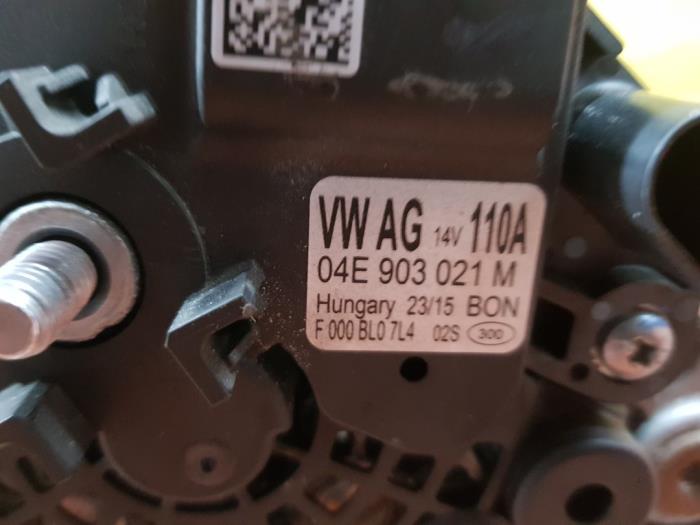 Dynamo van een Volkswagen Golf VII (AUA) 1.4 TSI BlueMotion Technology 125 16V 2015